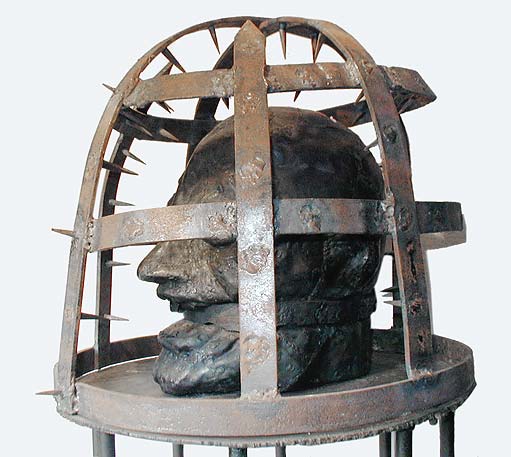 Bernd Streiter Skulptur Eisenköpfe Eisenkopf 2 Normalansicht